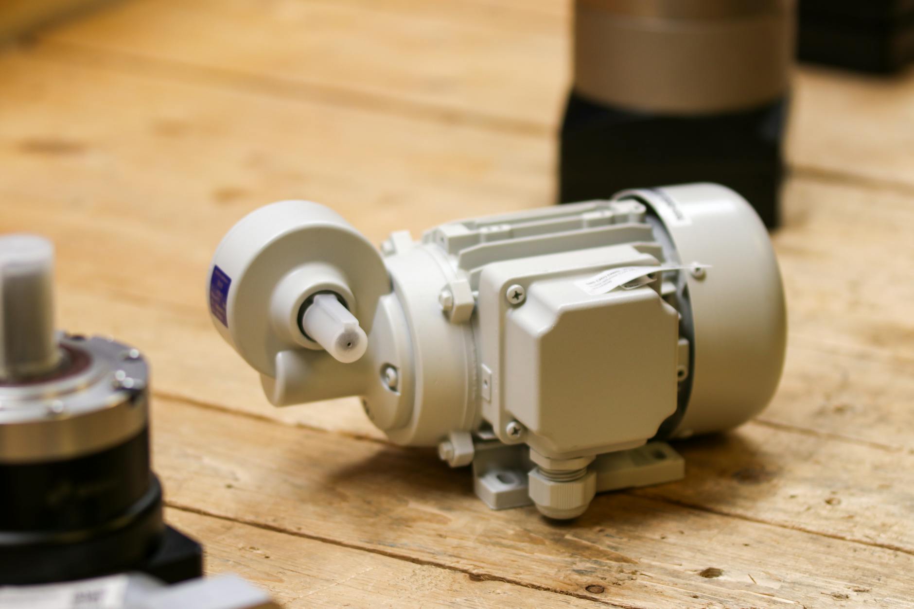 Hurda Motor ve Makine Parçaları Alımı ve Fiyatları